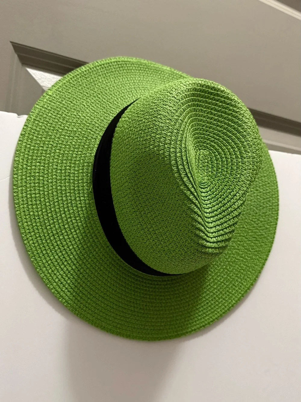 Green Straw Sun Hat - Women’s Wide Brim